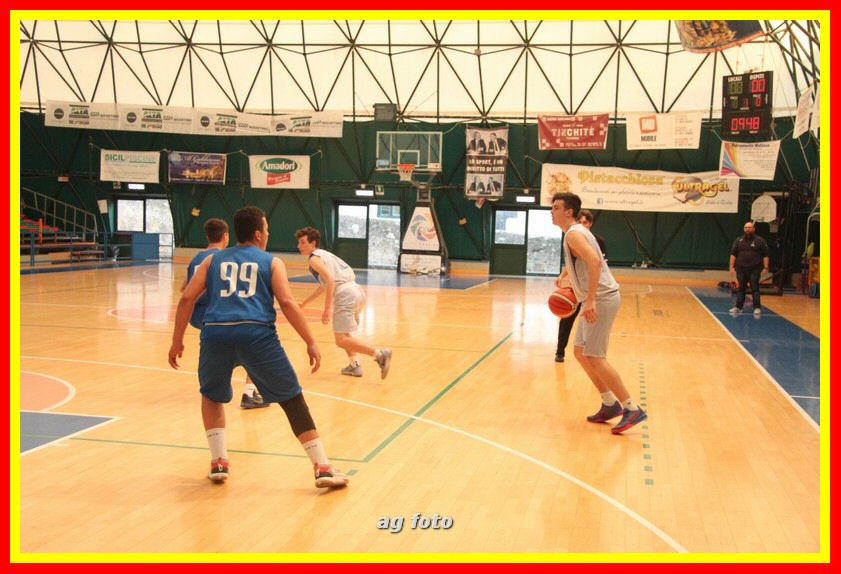 170407 basketU16 070_tn.jpg
